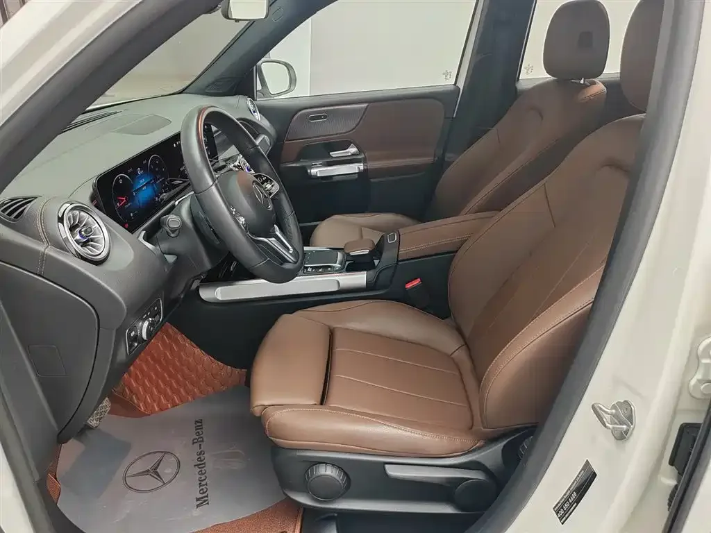 Mercedes-Benz Mercedes-Benz GLB 2022 GLB 220 Style — Фото автомобиля 4