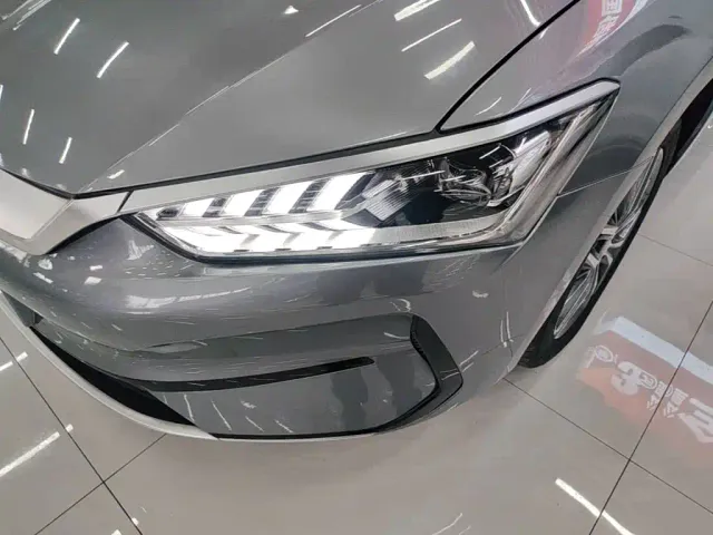 BYD Qin PLUS — Фото автомобиля 23