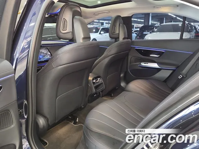 Mercedes-Benz E-Class W214 — Фото автомобиля 12