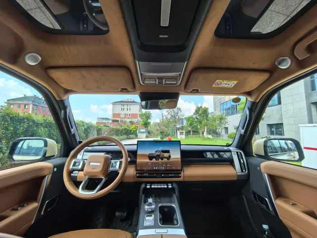 iCAR V27 — Фото автомобиля 28