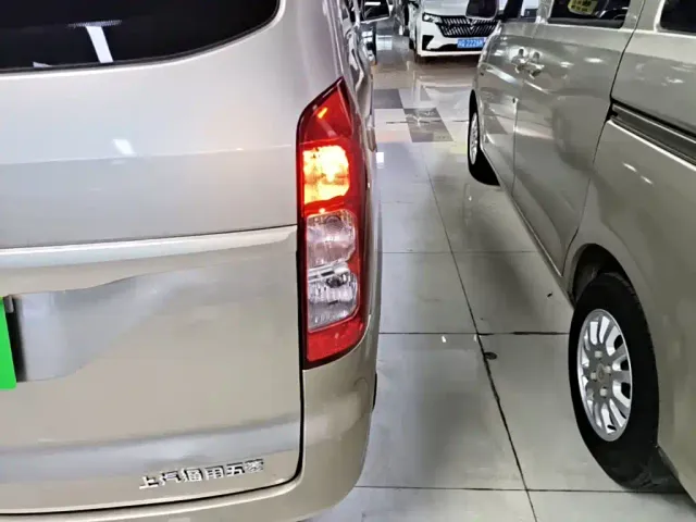 Wuling Motors Wuling Hongguang V 2021 1.5L Facelift Power Enjoy Edition LAR — Фото автомобиля 7