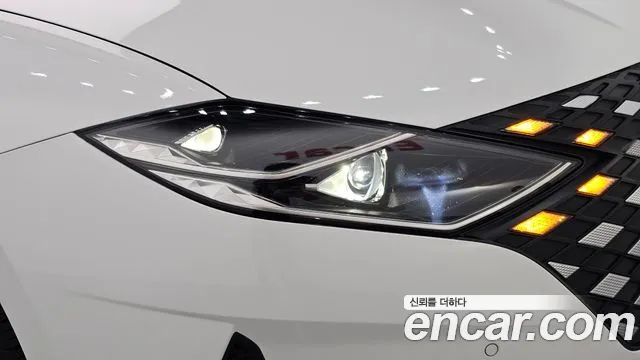 Hyundai Grandeur (New) Hybrid — Фото автомобиля 7
