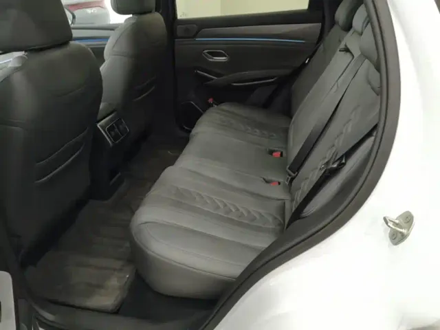 BYD Song L DM-i — Фото автомобиля 16