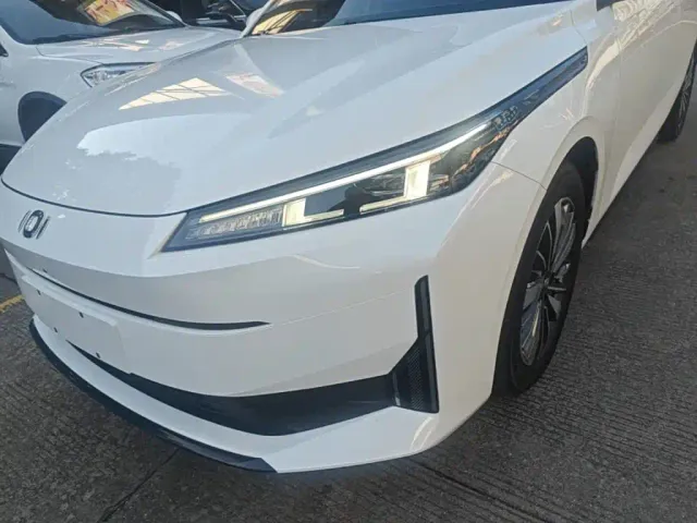 Changan Qiyuan A05 — Фото автомобиля 23