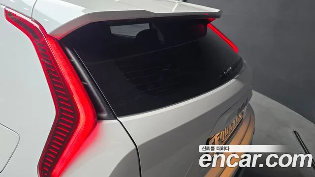 Kia Niro The All New — Фото автомобиля 30