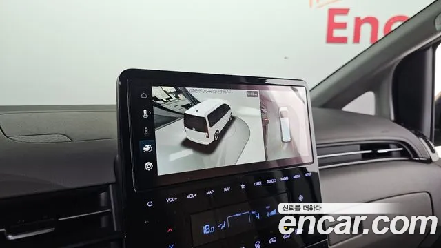 Hyundai Staria Staria 4WD Lounge 7 мест — Фото автомобиля 17