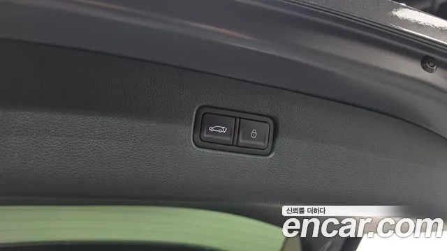 Genesis GV80 — Фото автомобиля 18