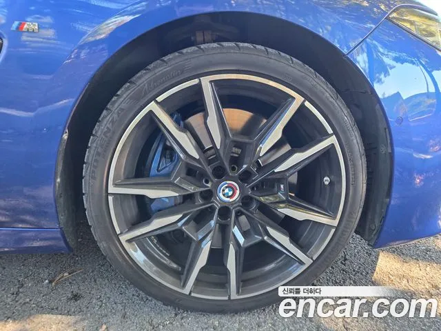 BMW 8 Series G15 — Фото автомобиля 20