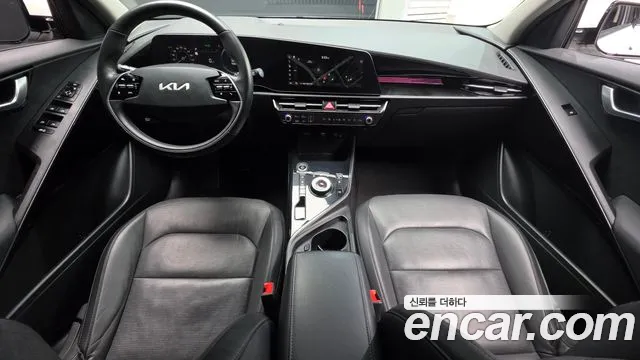 Kia Niro — Фото автомобиля 7