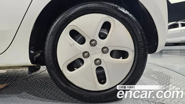 Kia RAY Новый Ray Фургон — Фото автомобиля 21