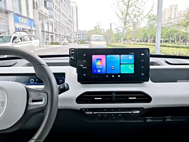 Geely Panda — Фото автомобиля 12