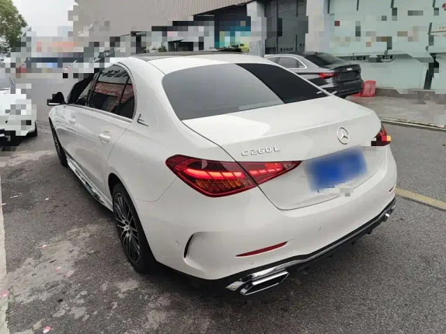 Mercedes-Benz C-Class — Фото автомобиля 4