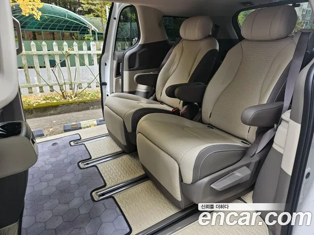 Kia Carnival 4th Gen — Фото автомобиля 7