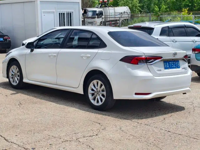 Toyota Corolla — Фото автомобиля 4