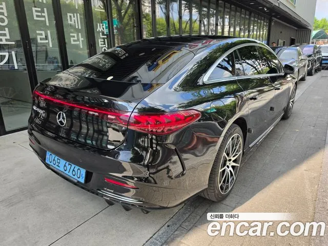 Mercedes-Benz EQS — Фото автомобиля 4