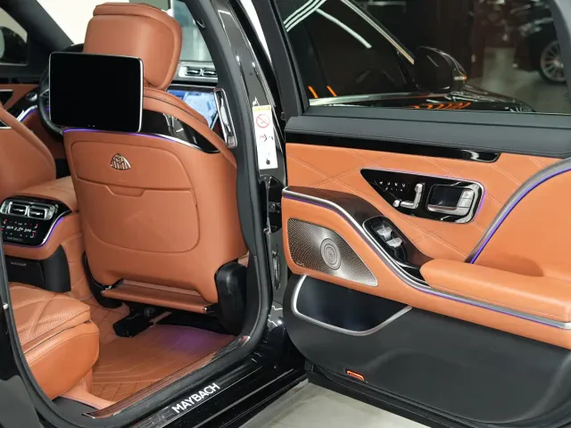 Mercedes-Benz Maybach S-Class — Фото автомобиля 10
