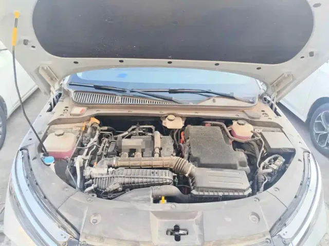 BYD Qin L — Фото автомобиля 3
