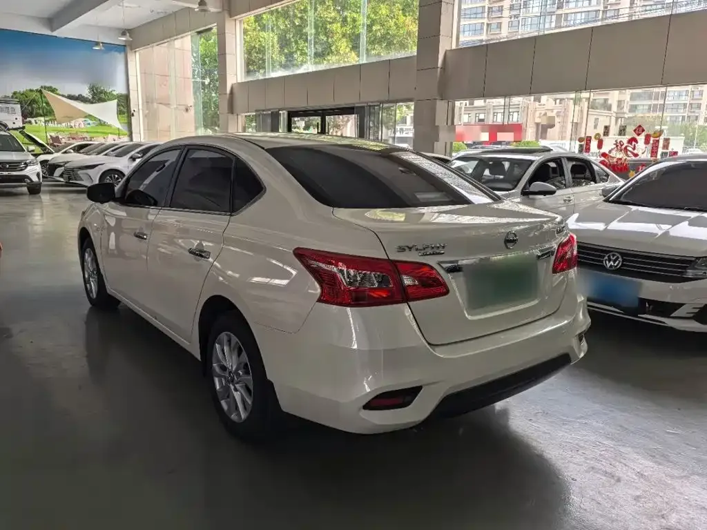 Nissan Sylphy 2024 Facelift III Classic 1.6XE CVT Comfort Edition — Фото автомобиля 4