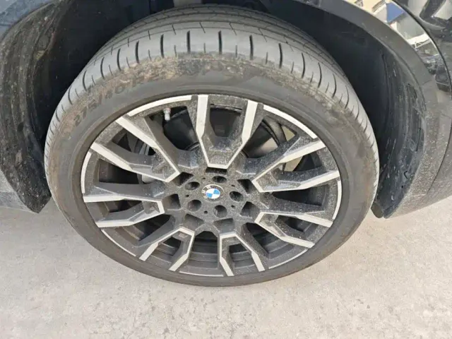 BMW X5 — Фото автомобиля 6