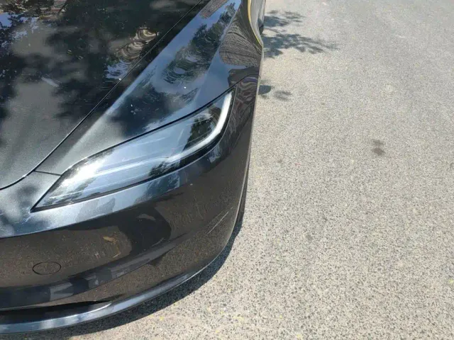 Tesla Model 3 — Фото автомобиля 5