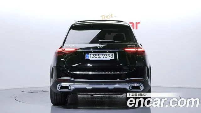 Mercedes-Benz GLE-Class — Фото автомобиля 4