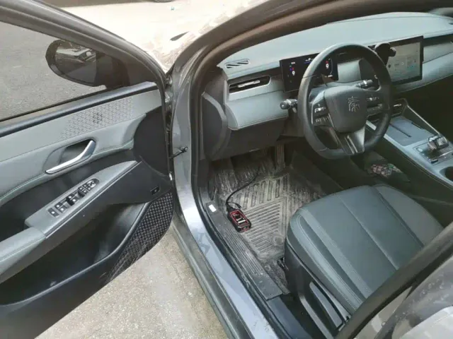 BYD Qin PLUS — Фото автомобиля 15