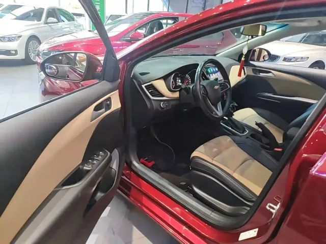 Chevrolet Monza — Фото автомобиля 15