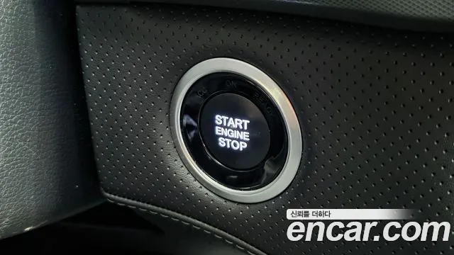 KG_Mobility_Ssangyong Rexton Новый Rexton Sport Дизель 2.2 2WD — Фото автомобиля 14