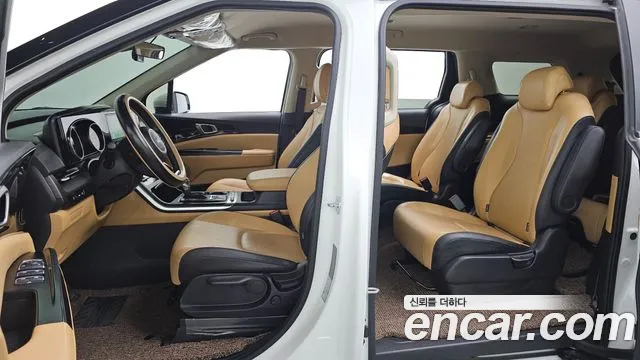 Kia Carnival 4th Gen — Фото автомобиля 17