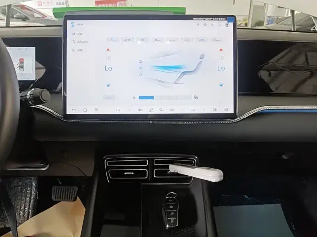 BYD Song Pro — Фото автомобиля 12