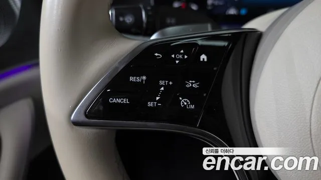 Mercedes-Benz CLS-Class — Фото автомобиля 13