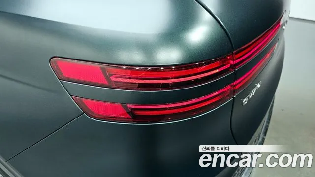 Genesis GV70 2.5T Бензин AWD — Фото автомобиля 23
