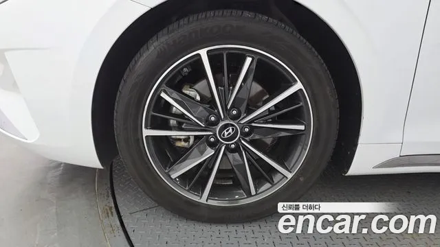 Hyundai Grandeur Новый Grandeur IG — Фото автомобиля 5