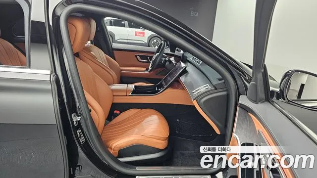 Mercedes-Benz S-Class S-класс W223 — Фото автомобиля 26