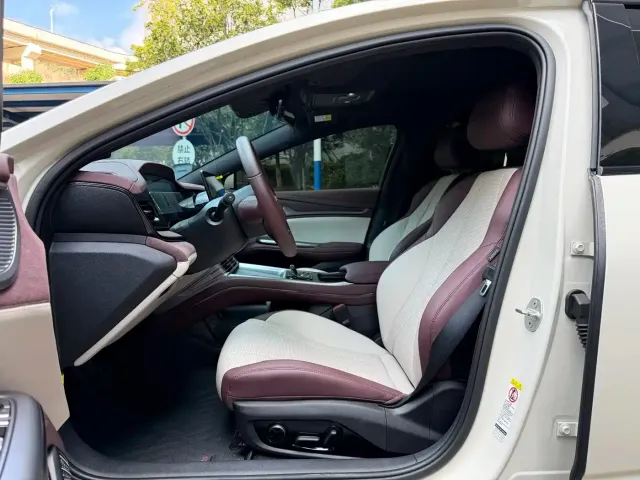 BYD Seal — Фото автомобиля 14