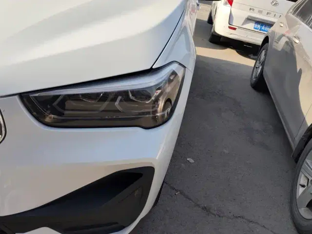 BMW X1 — Фото автомобиля 5
