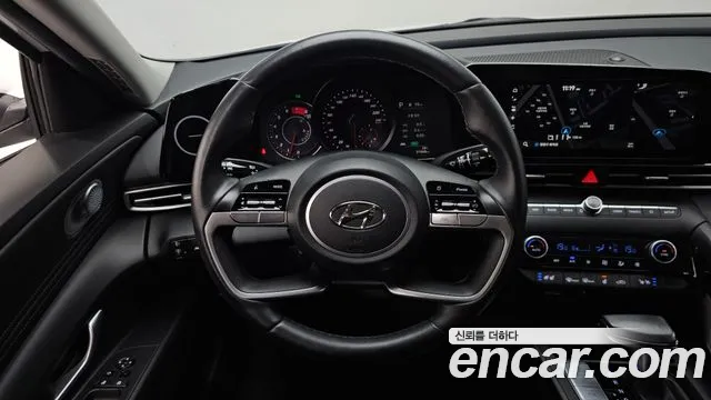 Hyundai AVANTE Avante (CN7) — Фото автомобиля 13