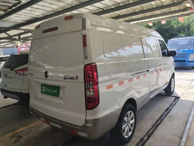 Jinbei New Hiace S — Фото автомобиля 6
