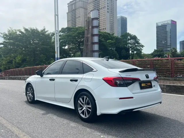 Honda Civic — Фото автомобиля 18