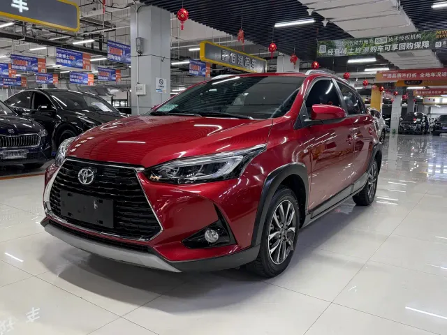 Фотография автомобиля — Toyota YARiS L Zhi Xuan