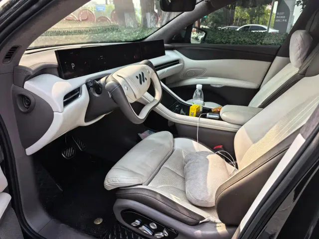 IM Motors LS7 — Фото автомобиля 6