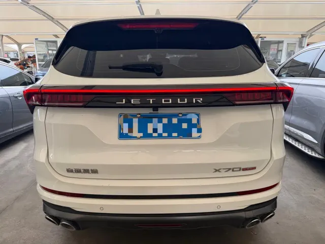 Jetour X70 Plus — Фото автомобиля 2