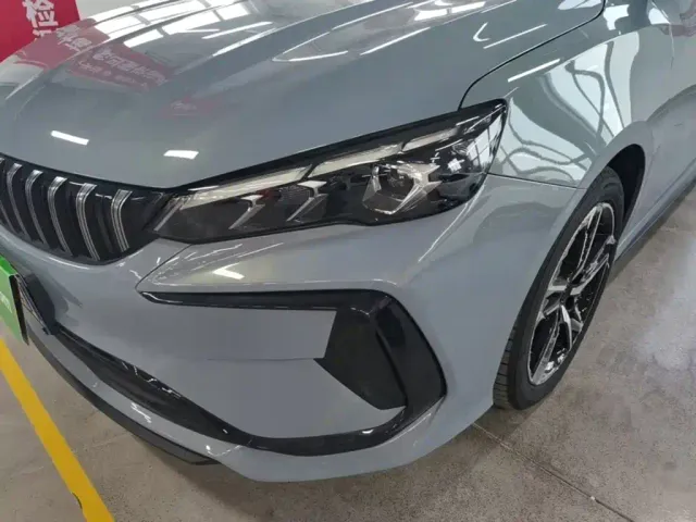 Geely Binrui — Фото автомобиля 23