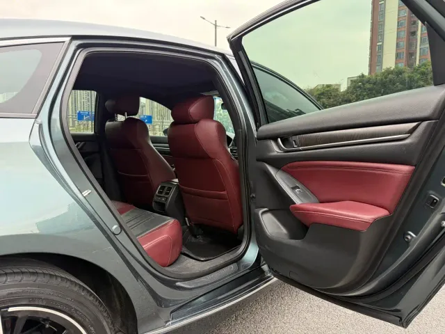 Honda Inspire — Фото автомобиля 24
