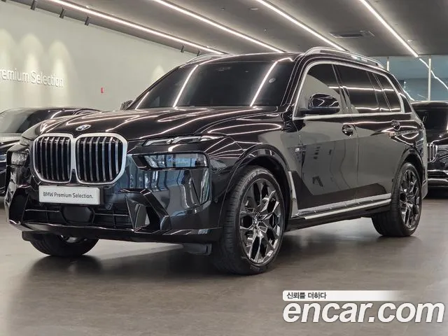 Фотография автомобиля — BMW X7 G07
