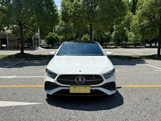 Mercedes-Benz A-Class — Фото автомобиля 3