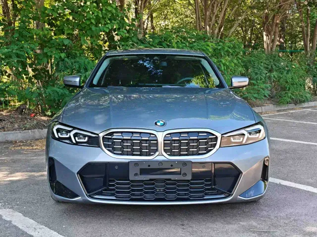 BMW 3 Series — Фото автомобиля 2