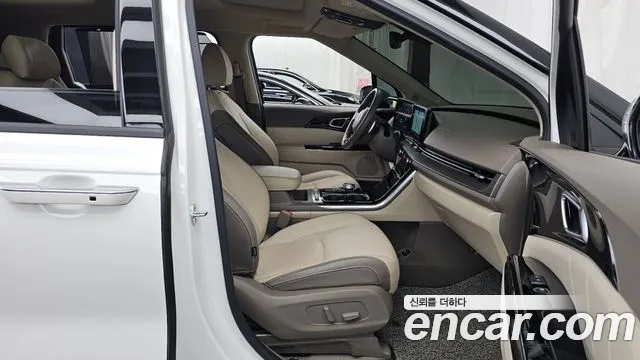Kia Canival Carnival 4 поколение Бензин 7 мест Signature — Фото автомобиля 11