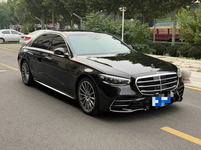 Mercedes-Benz S-Class — Фото автомобиля 3