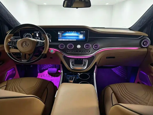 Mercedes-Benz Vito — Фото автомобиля 8